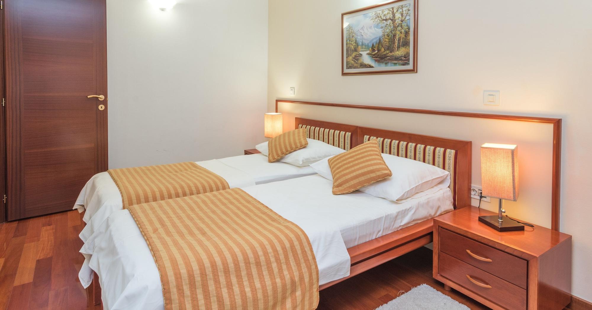 Hotel Trogir Palace Екстер'єр фото