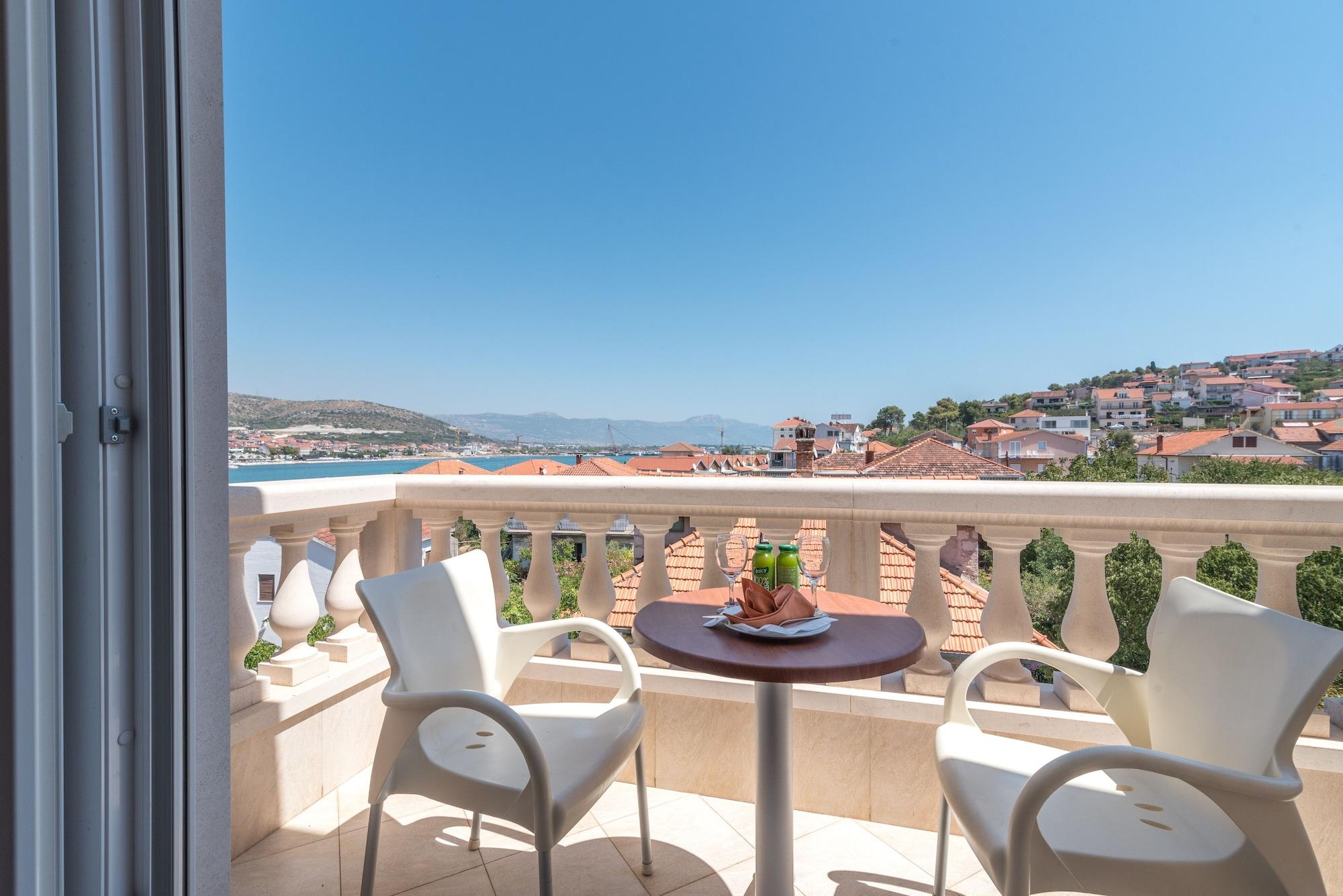 Hotel Trogir Palace Екстер'єр фото