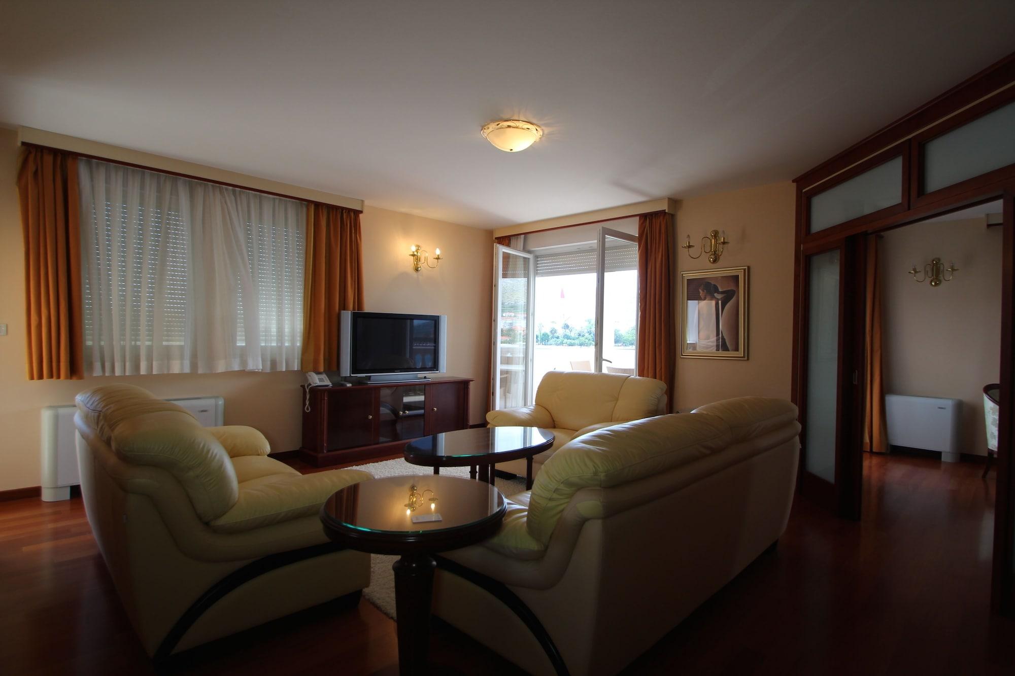 Hotel Trogir Palace Екстер'єр фото