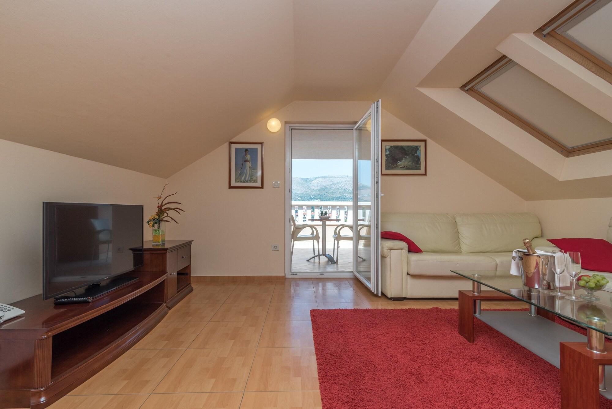 Hotel Trogir Palace Екстер'єр фото