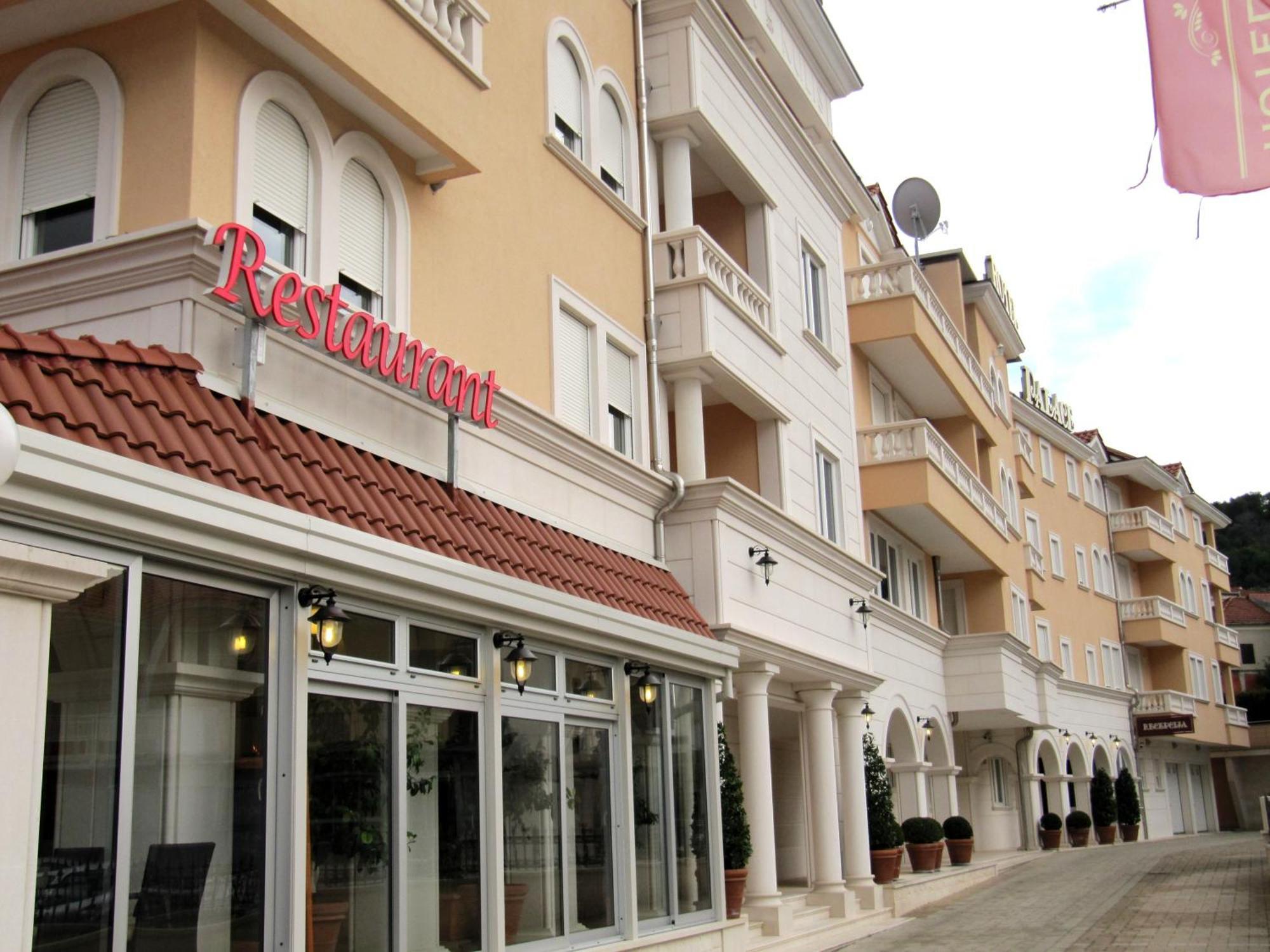 Hotel Trogir Palace Екстер'єр фото