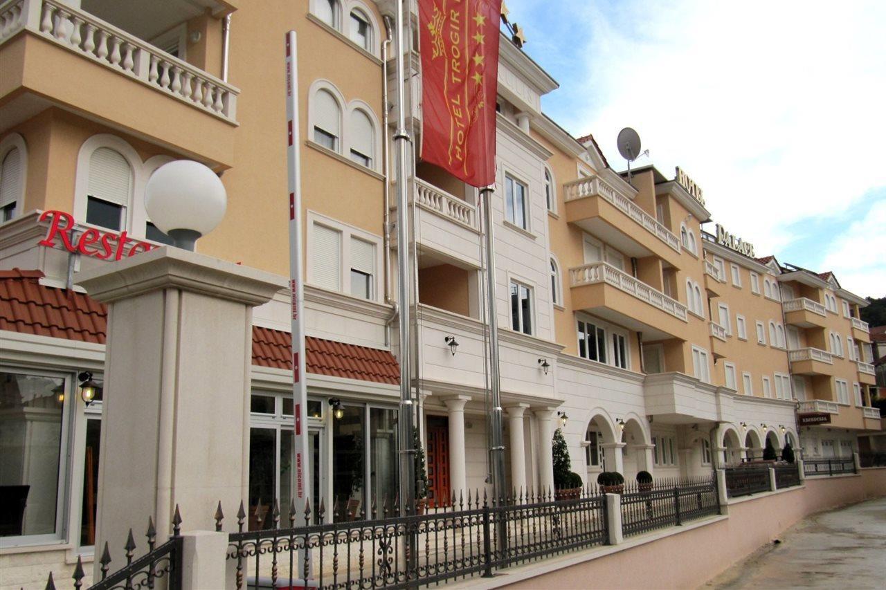 Hotel Trogir Palace Екстер'єр фото