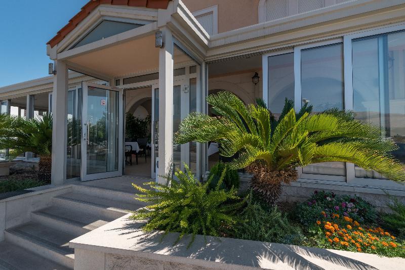 Hotel Trogir Palace Екстер'єр фото